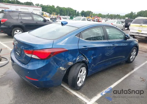2016 Hyundai Elantra Value Edition z USA, uszkodzony, nr VIN KMHDH4AE5GU621292